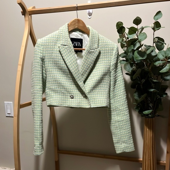 Zara Light Green Tweed Crop Blazer - Picture 1 of 4